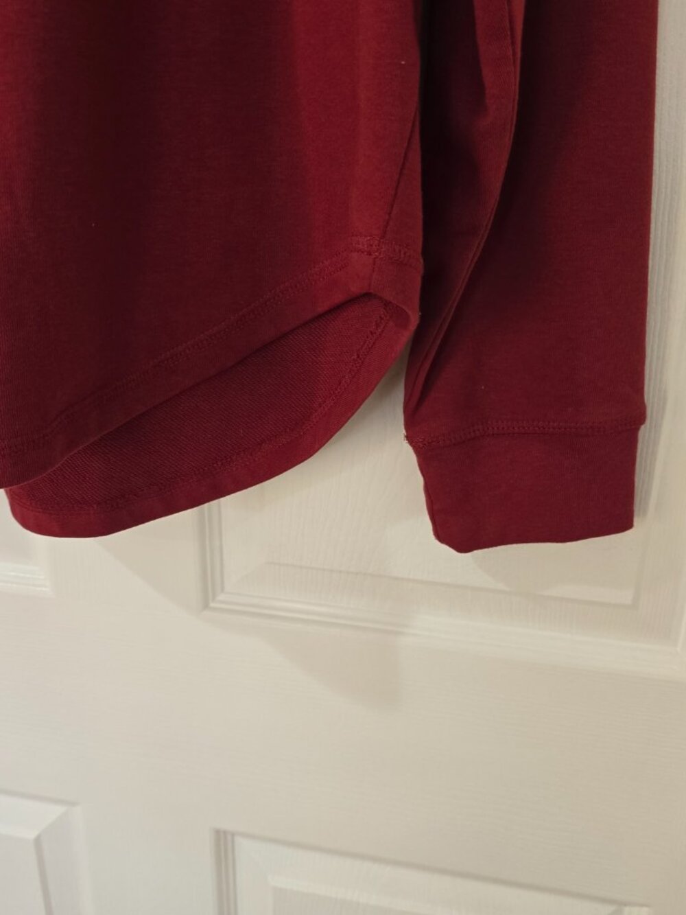 Virginia Tech Hokies Women's Captivating Lightweight Hoodie Curved Hem Maroon Lg - Picture 5 of 7